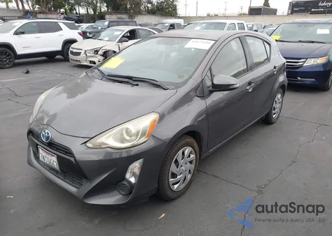 2015 Toyota Prius C z USA, uszkodzony, nr VIN JTDKDTB38F1109041